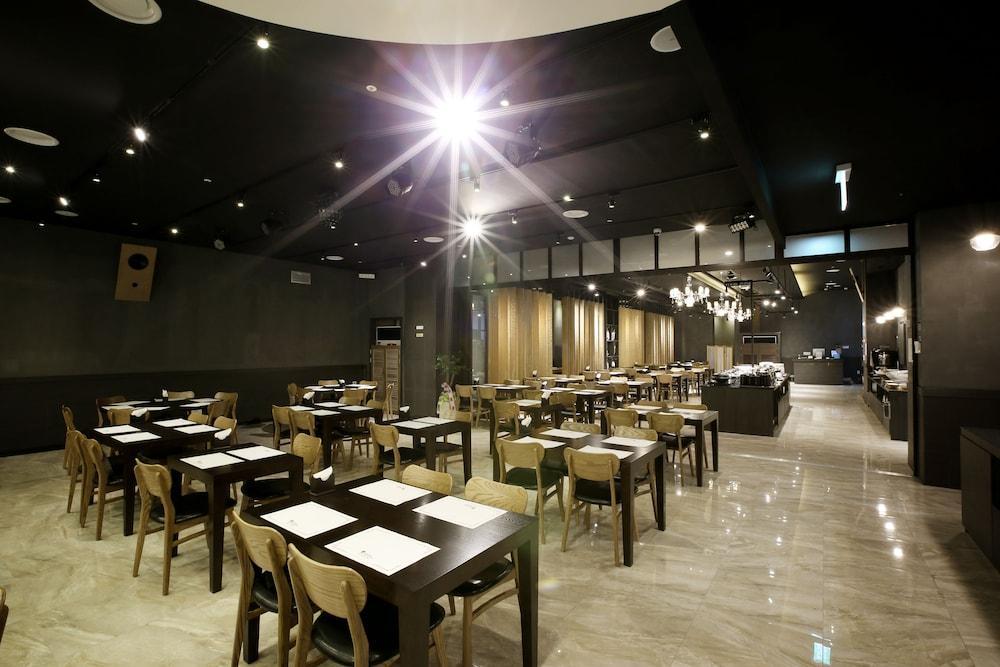 Golden City Hotel Dongdaemun Seoul Exteriör bild